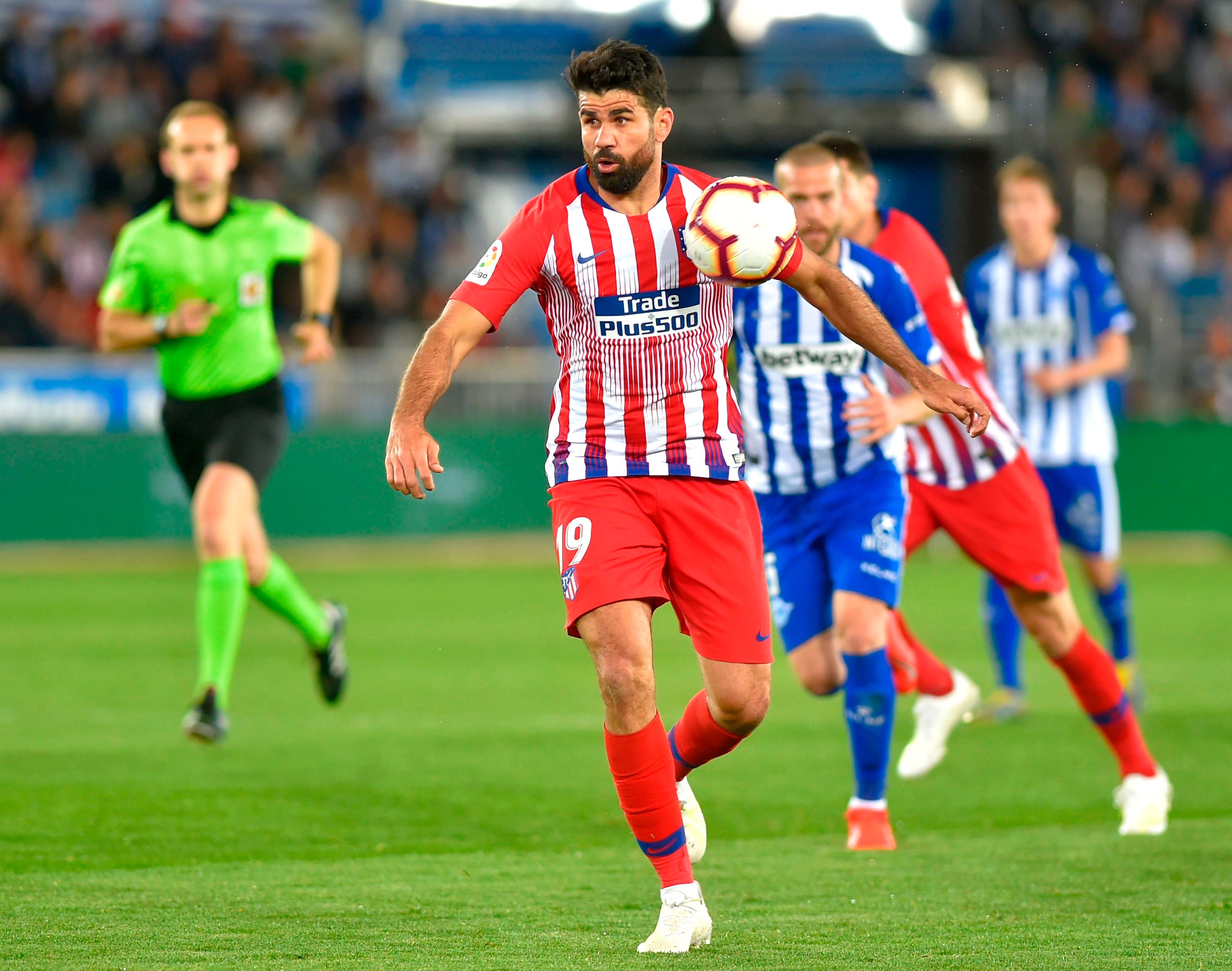 Diego Costa Cedera Pergelangan Kaki