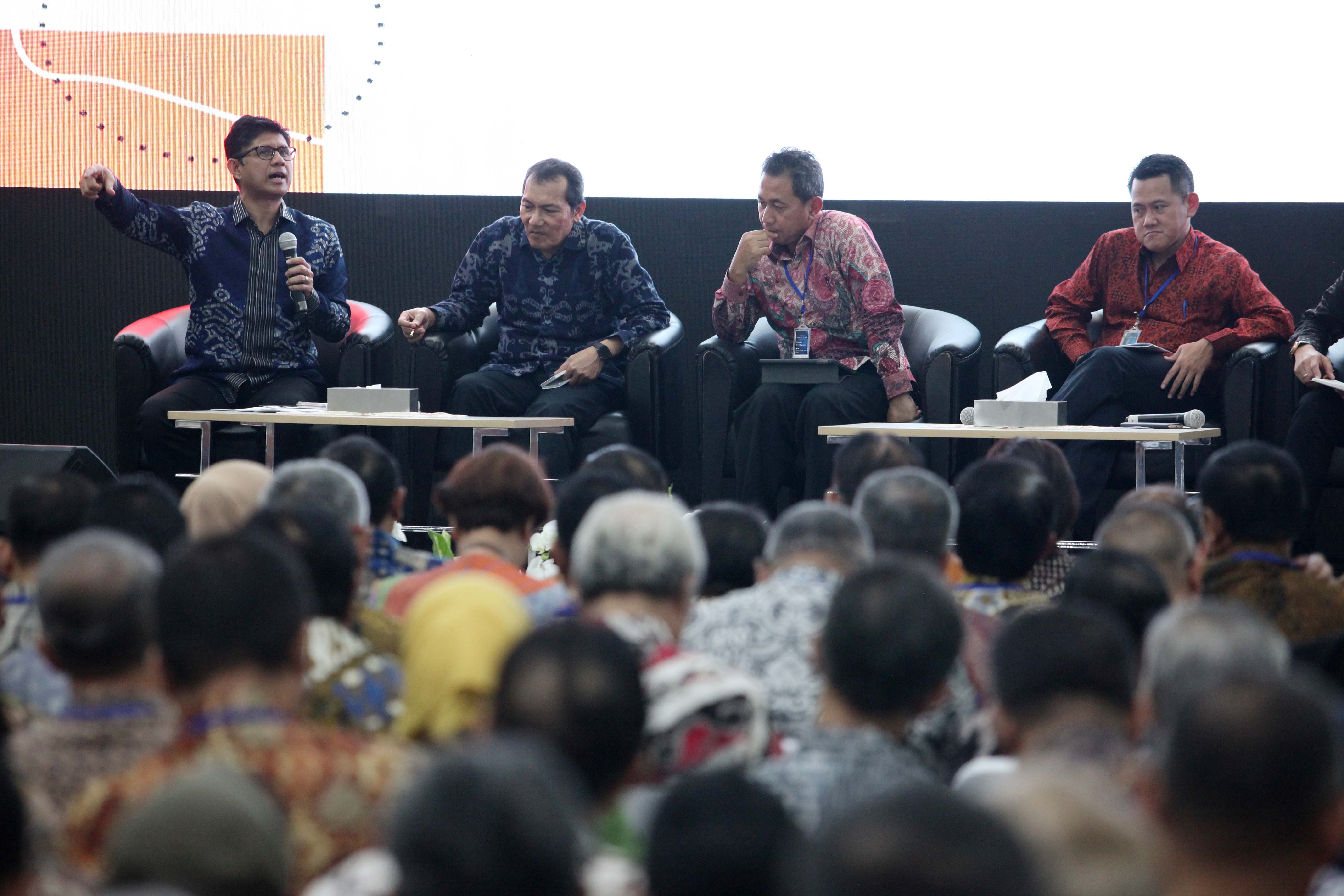 Seminar peran SPI di BUMN di gedung KPK, Kamis (9/5)