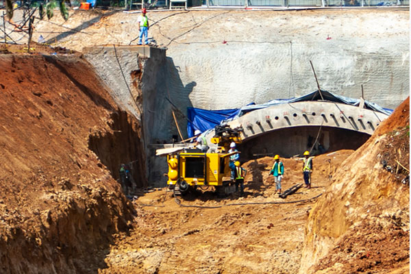 PROYEK TEROWONGAN KERETA CEPAT JAKARTA - BANDUNG: 