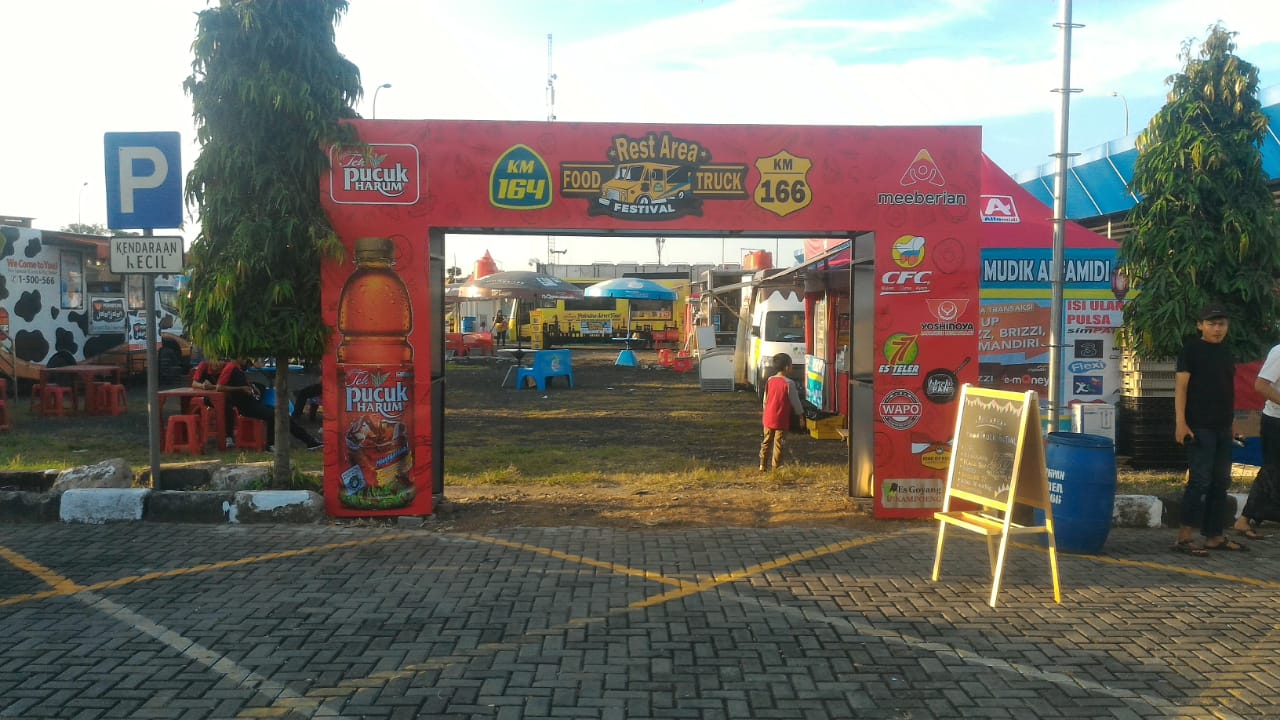 Food truck Festival di Rest Area tol Cipali