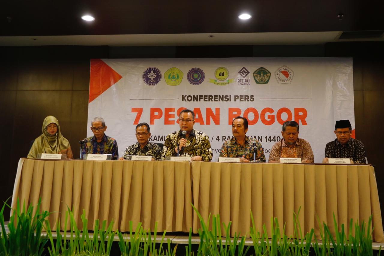 Tujuh rektor yang tergabung dalam Forum Rektor se-Bogor Raya mengeluarkan 7 pesan moral