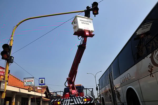 Perbaikan Traffic Light