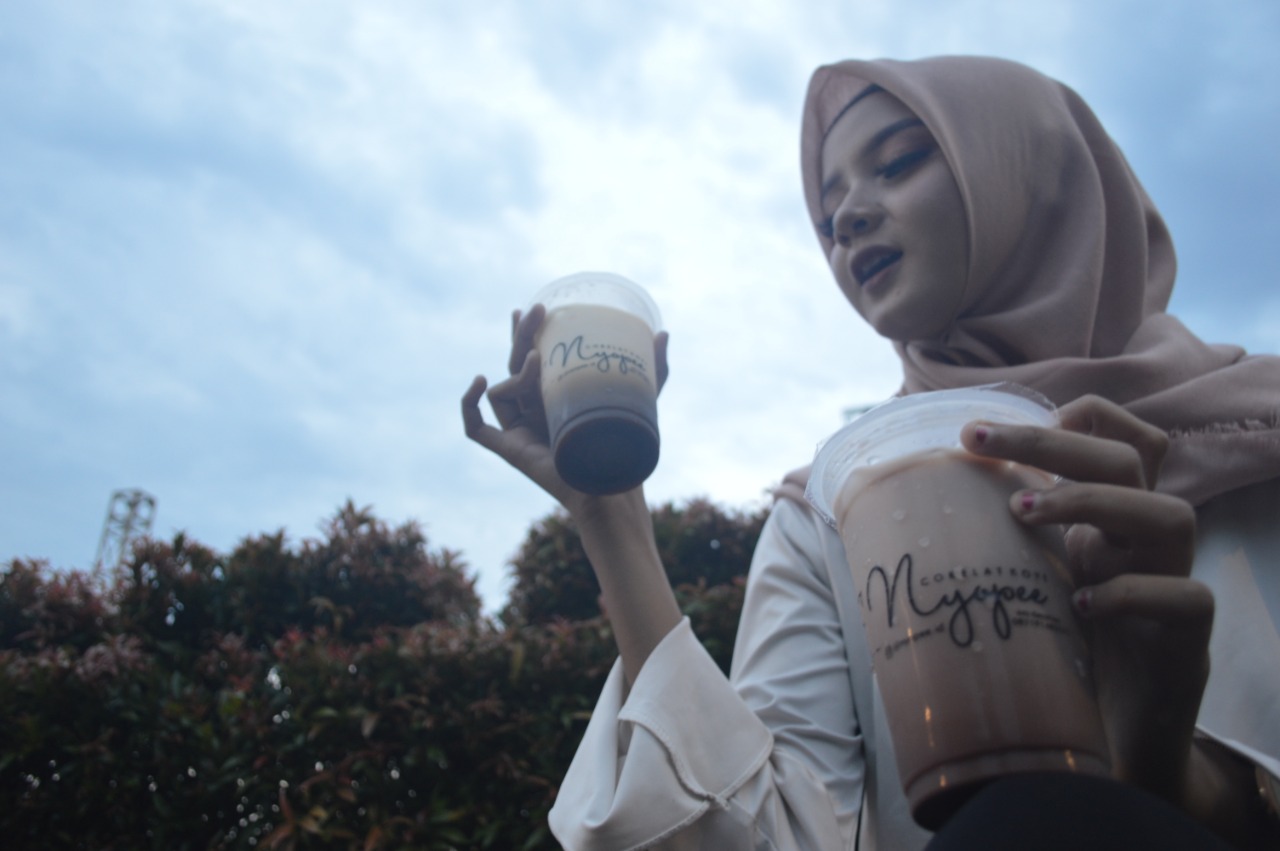 @nyopee.id salah satu brand franchise coffee to go karya anak bangsa menawarkan paket lengkap kemitraan dengan nilai investasi  Rp5 juta