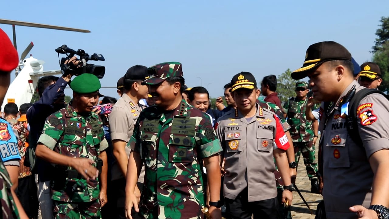 Kapolri dan Panglima TNI berkunjung ke Posko Terpadu Mudik 2019