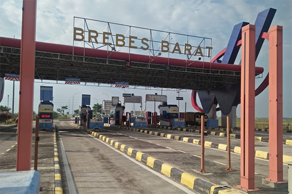 Gerbang Tol Brebes Barat