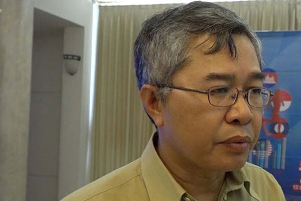 DIREKTUR Riset Center of Reform on Economics (CORE) Piter Abdullah 