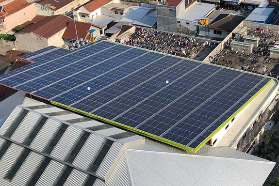 Lembaga Dakwah Islam Indonesia (LDII) mengembangkan Pembangkit Listrik Tenaga Surya (PLTS) di Pondok Pesantren Wali Barokah, Kediri