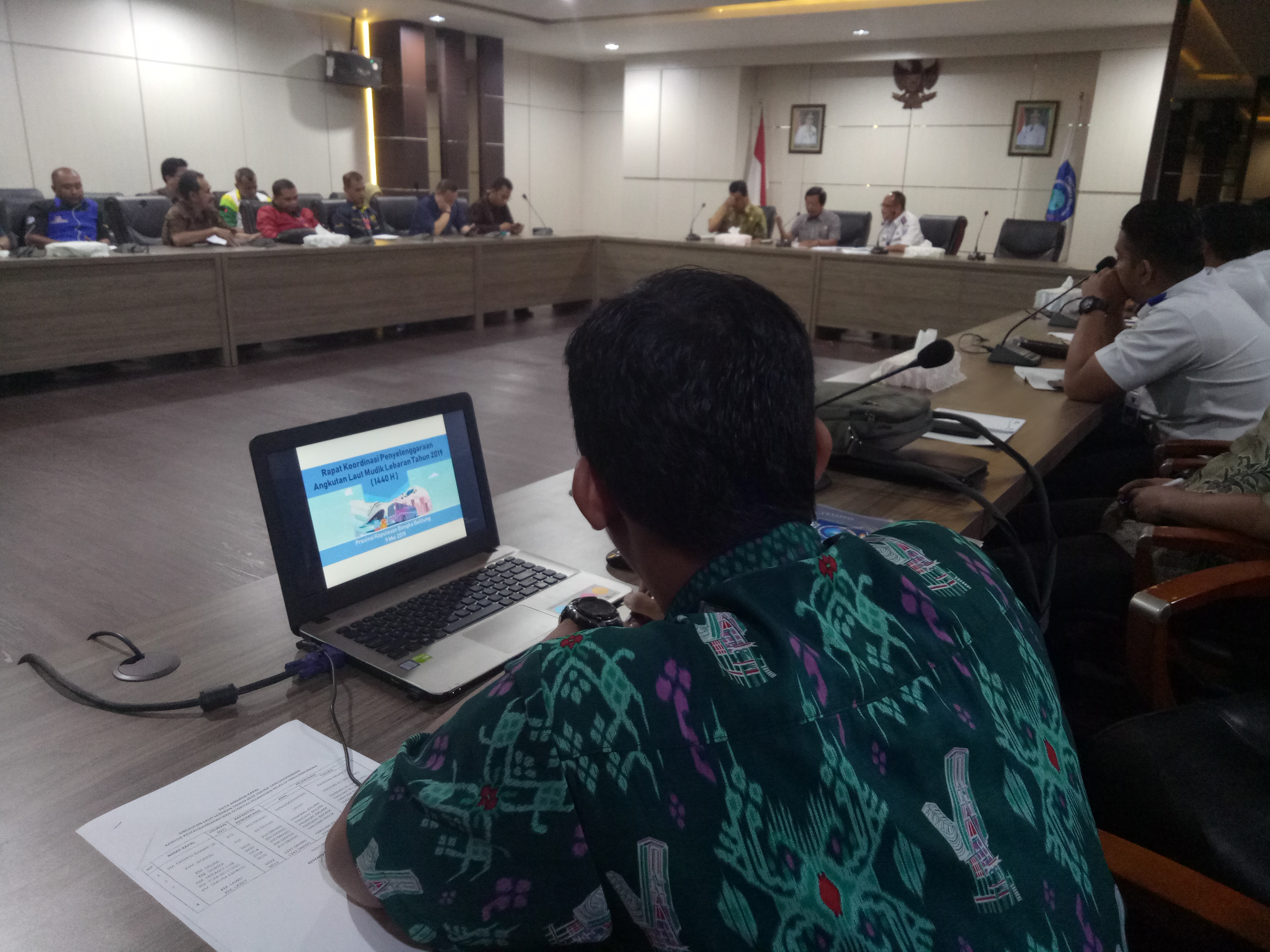 Tingginya harga tiket pesawat di Bangka Belitung menyebabkan para pemudik memilih menggunakan kapal laut.