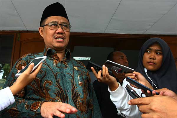 Ketua Bidang Rekrutmen Hakim KY, Aidul Fitriciada Azhari, di kantor KY