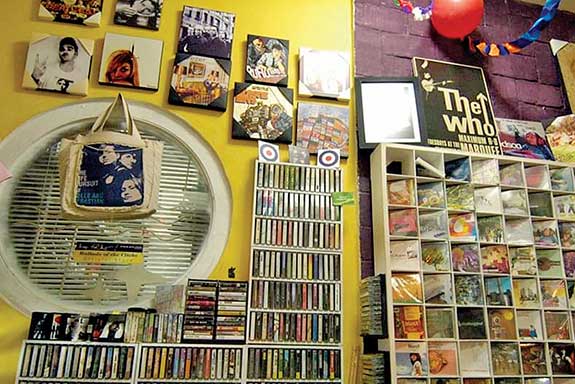 Berbisnis barang bekas juga bukan tanpa risiko. Salah satu faktor kerugian ialah ketika barang yang didapat tidak sesuai.