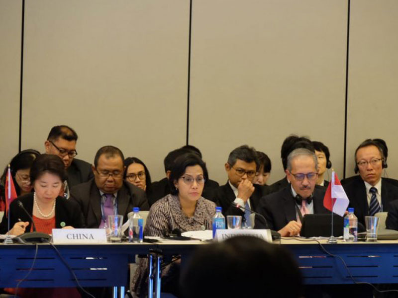 Menteri Keuangan Sri Mulyani Indrawati saat mengikuti Pertemuan Menteri Keuangan dan Gubernur Bank Sentral negara-negara ASEAN