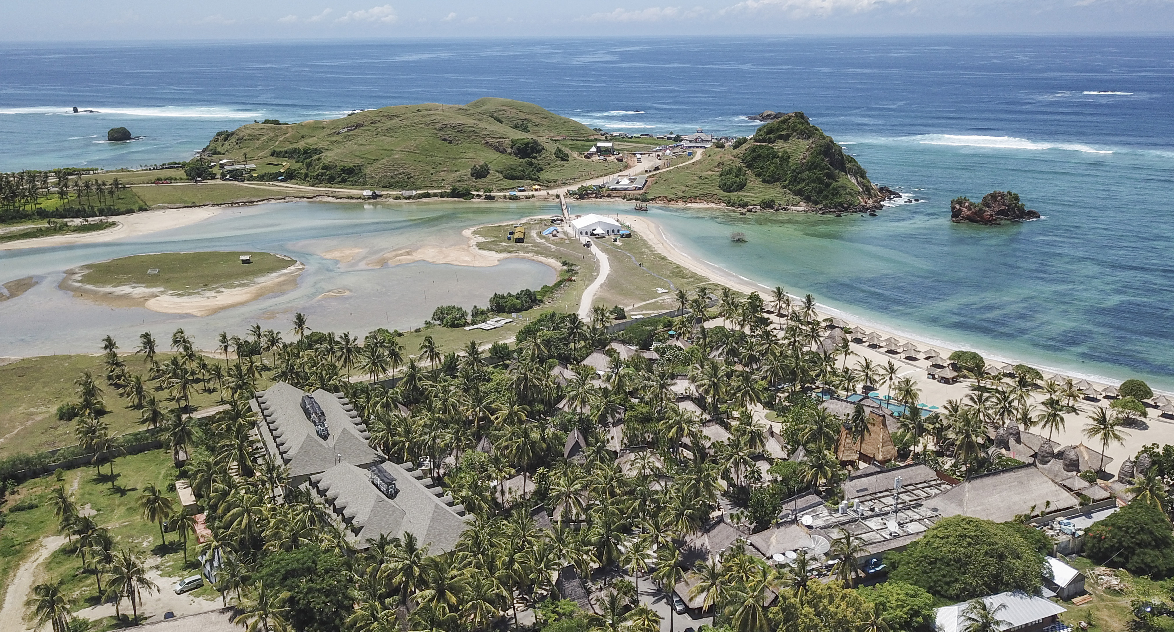  Di kawasan pariwisata yang dikelola Indonesia Tourism Development Corporation (ITDC) itu akan dibangun sirkuit berkelas MotoGP dengan konse