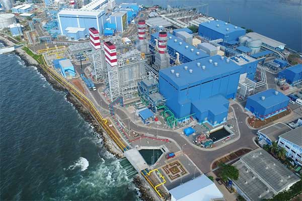 Pembangkit Listrik Tenaga Gas dan Uap (PLTGU) Jawa 2 kapasitas 880 MW
