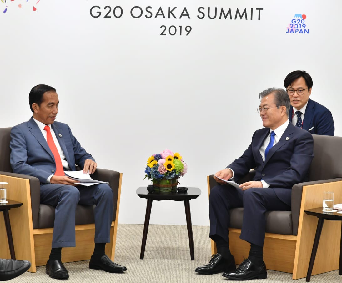 Presiden Jokowi dan Presiden Korea Selatan Moon Jae-in