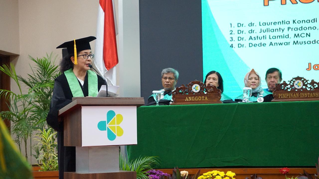 Menteri Kesehatan Nila F. Moeloek kukuhkan 4 Profesor Riset dari berbagai bidang kesehatan