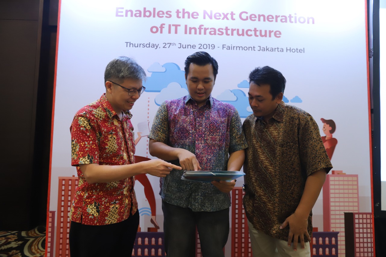 Seminar Enable the Next Generation of IT Infrastructure di Jakarta, kamis (27/6 yang digelar Multipolar Technology