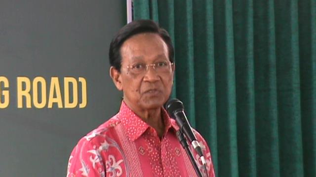 Gubernur DIY Sri Sultan Hamengku Buwono X 