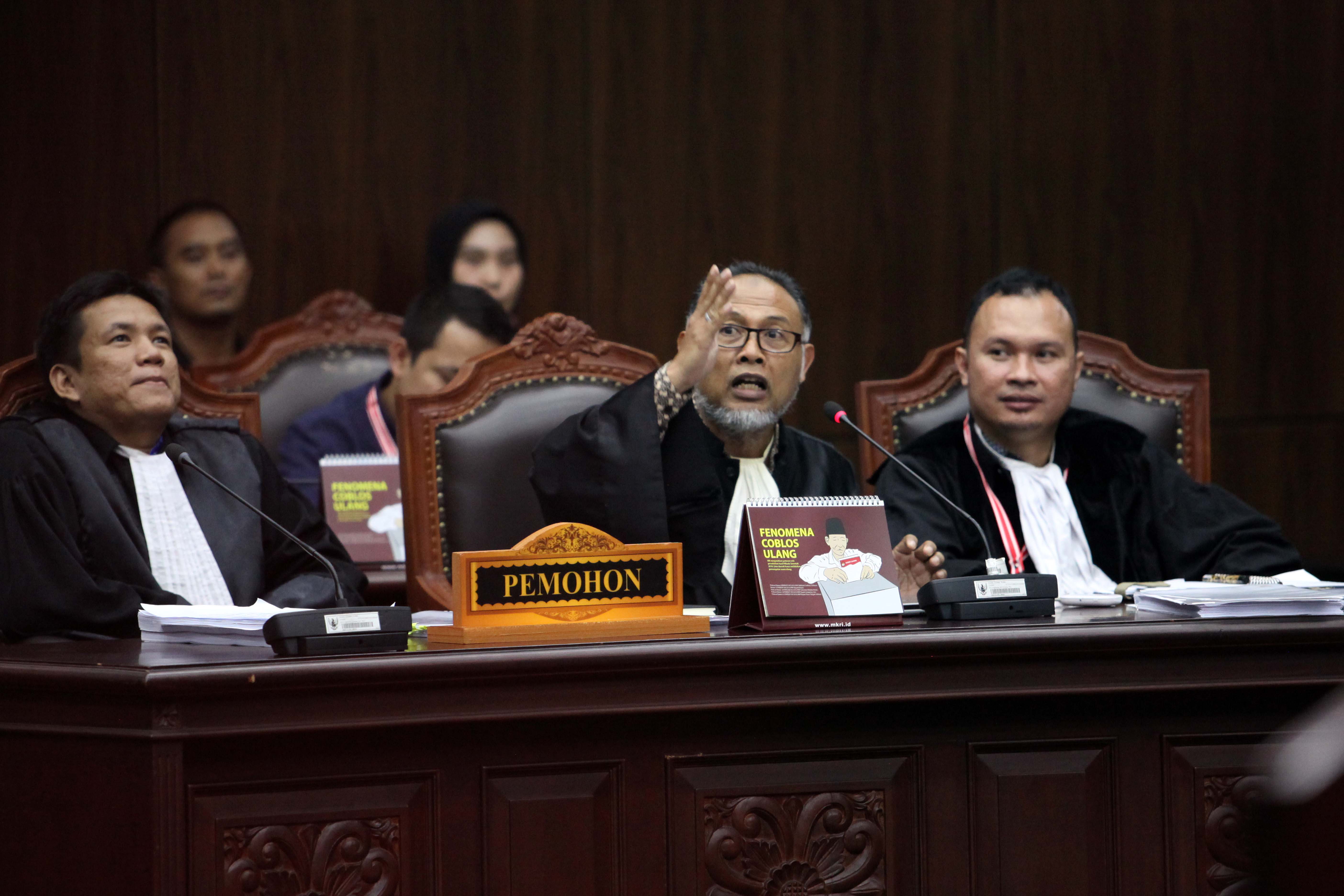 Ketua Tim Hukum Prabowo-Sandi Bambang Widjojanto