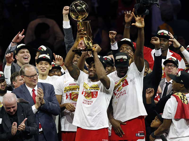 Pemain Raptors merayakan keberhasilan menjadi juara NBA musim 2018/2019