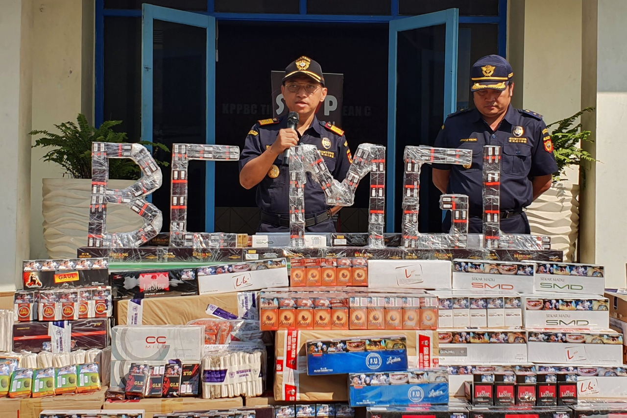Gempur Peredaran Rokok Ilegal, Bea Cukai Kudus Lancarkan Dua Penindakan.
