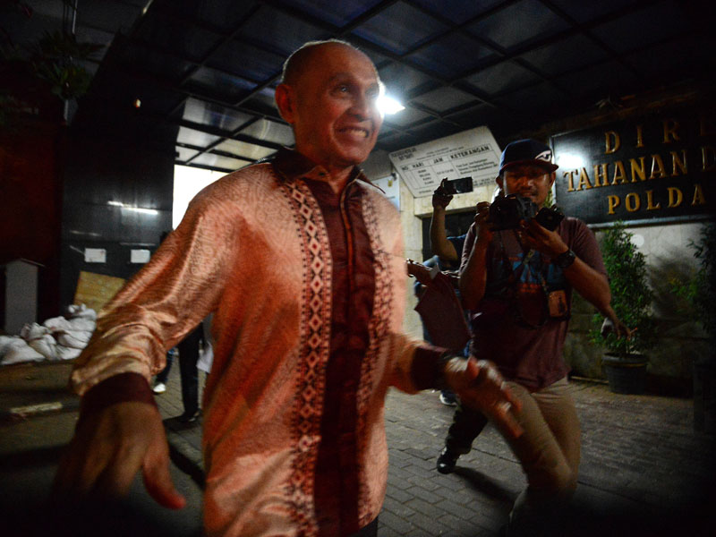 Tersangka kasus dugaan kepemilikan senjata api ilegal dan makar Mayor Jenderal (Purn) Kivlan Zen.