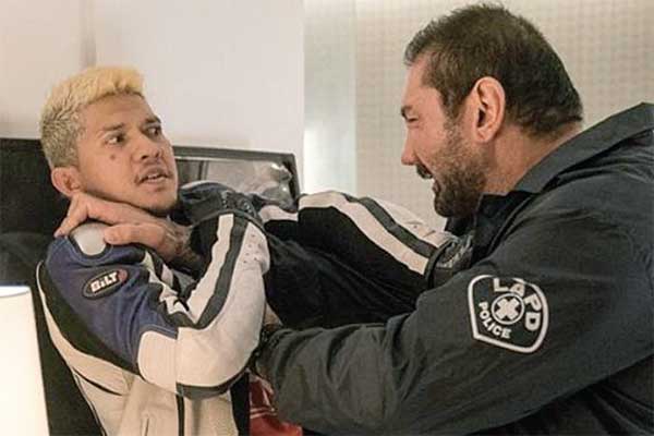 Cuplikan film Stuber