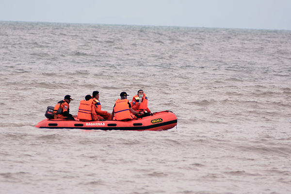 Hilang di Kepulauan Aru, Dua Nelayan Ditemukan di Papua Barat