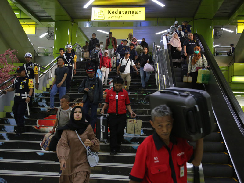 20 Ribu Orang Datang Melalui Stasiun Gambir