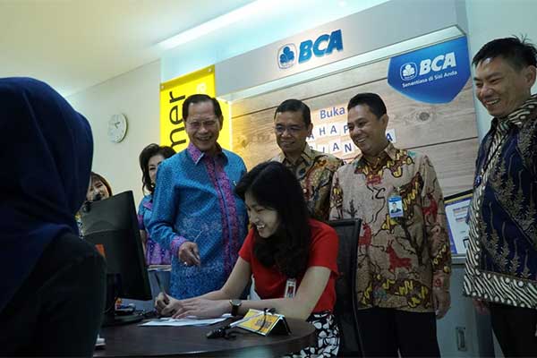 BCA Resmikan Kantor Wilayah Makassar