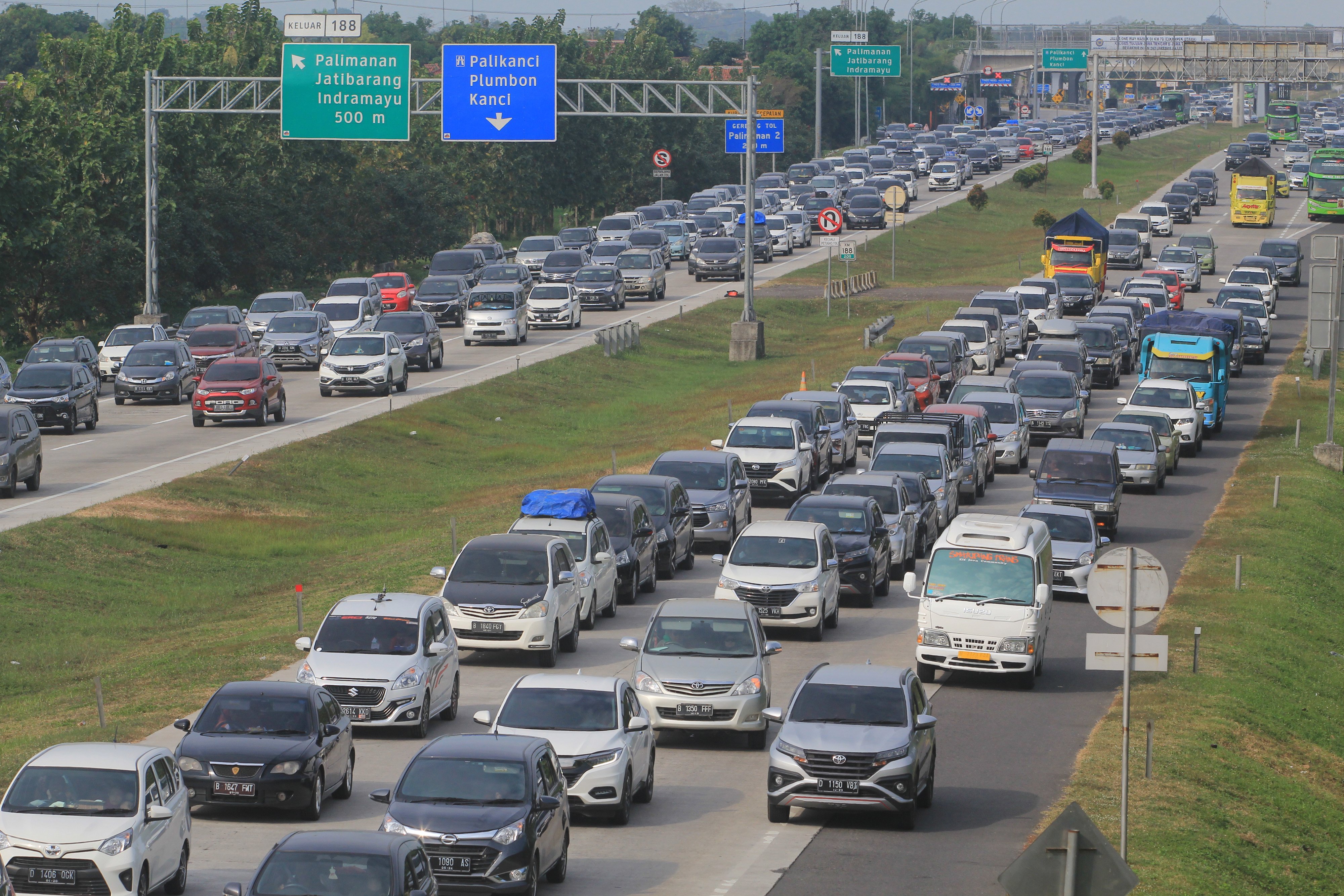 Sistem satu arah di Tol Cipali