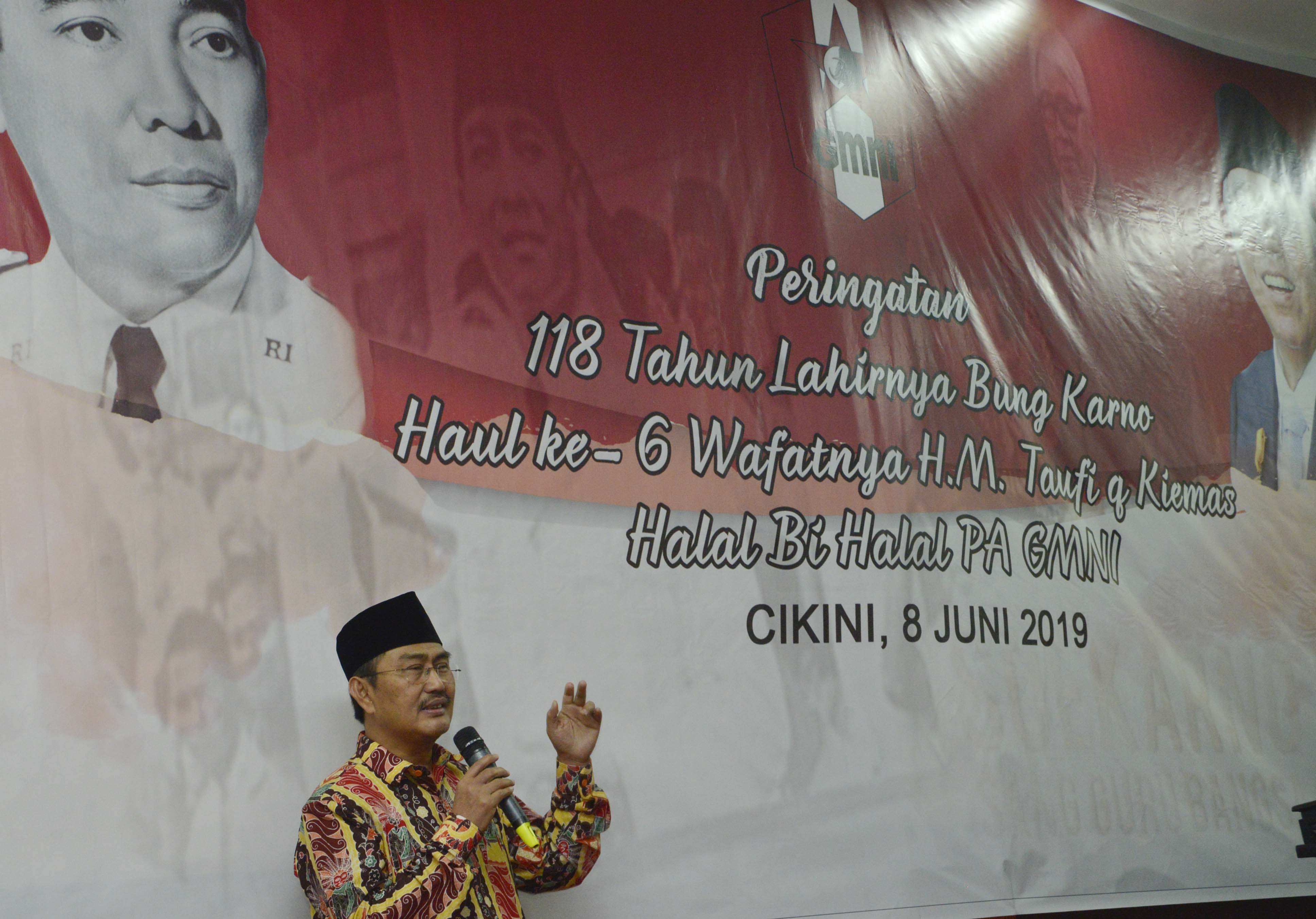 Mantan Ketua Mahkamah Konstitusi (MK) periode 2003-2008 Jimly Asshiddiqie