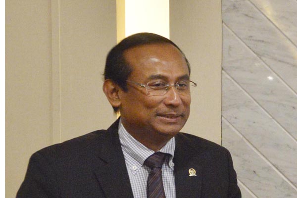  Wakil ketua Komisi I DPR Satya Widya Yudha