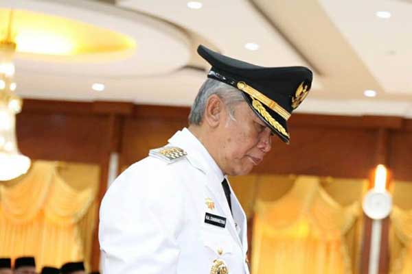 Bupati Hulu Sungai Tengah, Kalimantan Selatan, Achmad Chairansyah