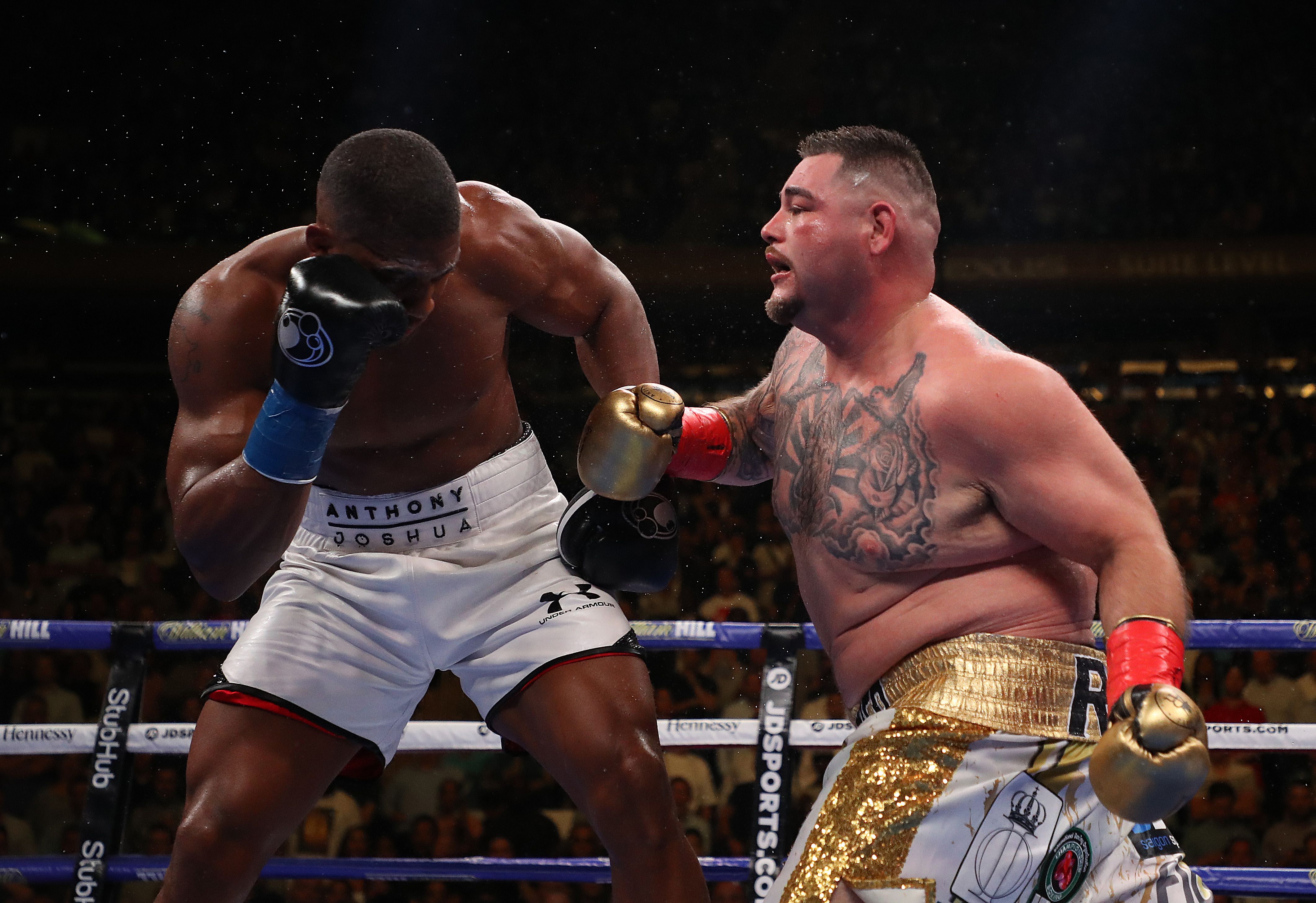 Andy Ruiz Jr dari Meksiko dan Anthony Joshua