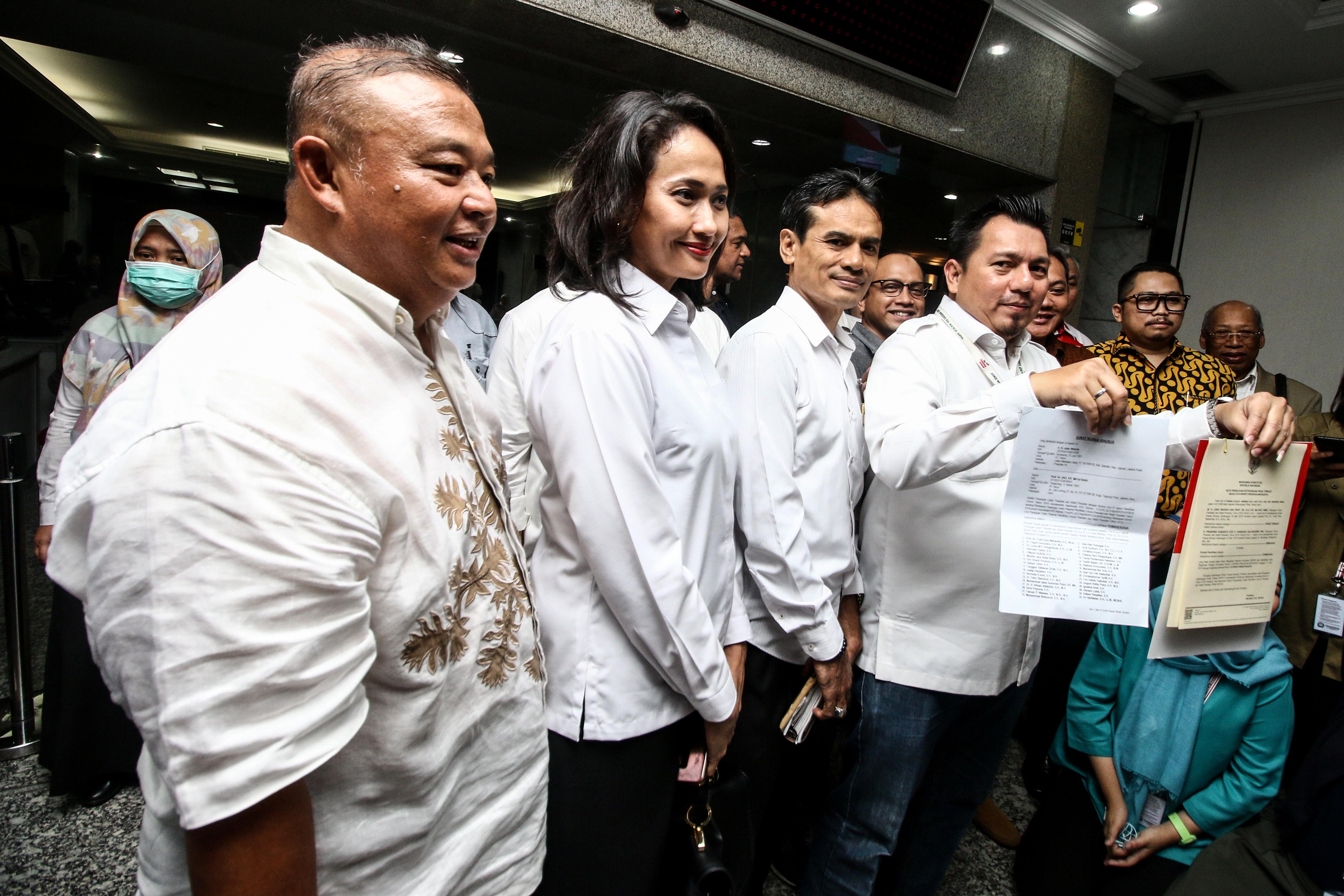 Jokowi-Ma'ruf Tunjuk 33 Pengacara untuk Sengketa Pilpres