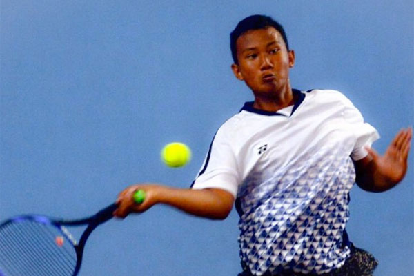 Jahfal Munakanahaya tampil sebagai juara tunggal putra kelompok umur (KU) 14 Kejuaraan Amman Mineral Detec Open Junior 2019 di Yogyakarta