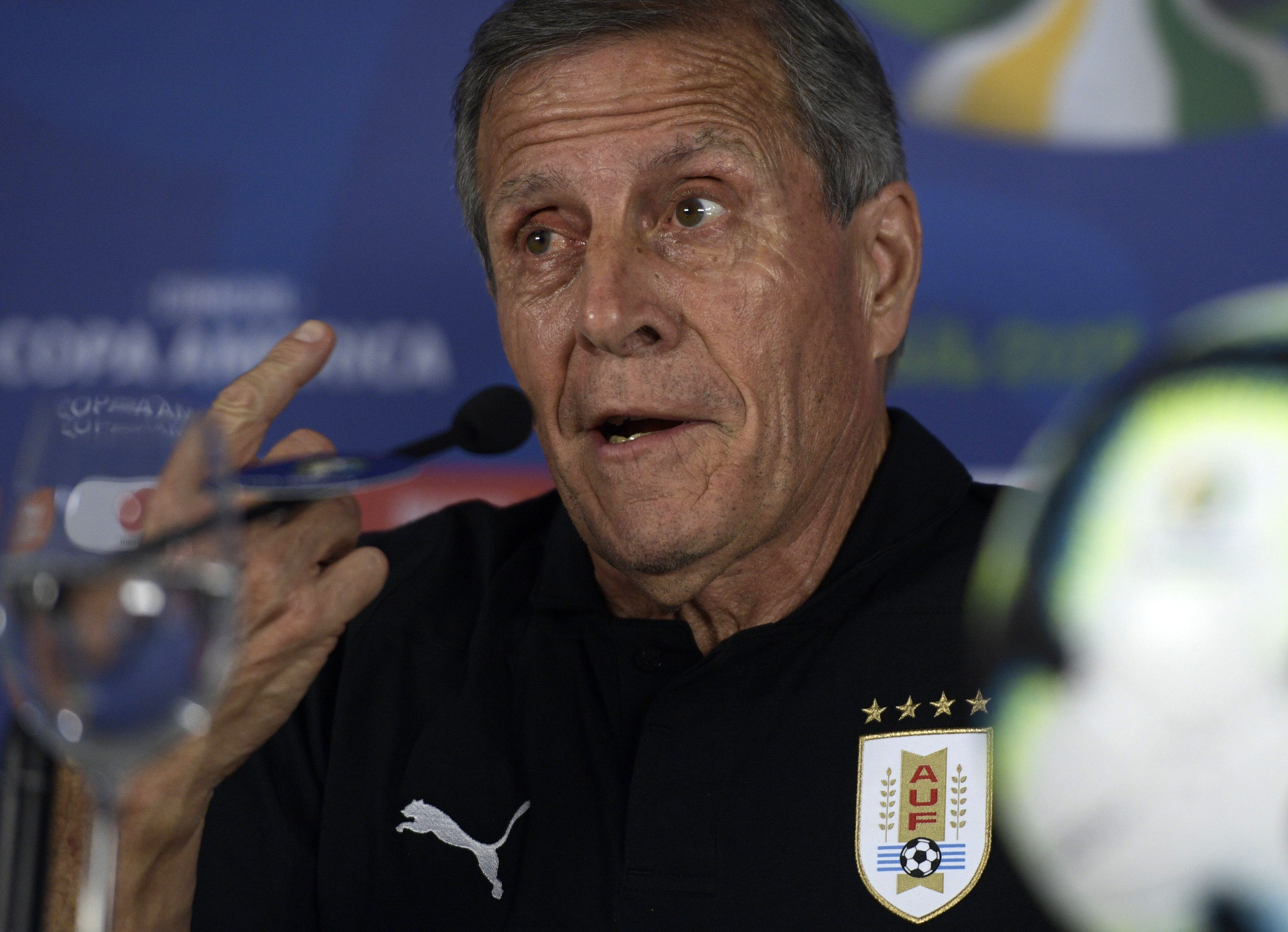 Pelatih Uruguay Oscar Tabarez