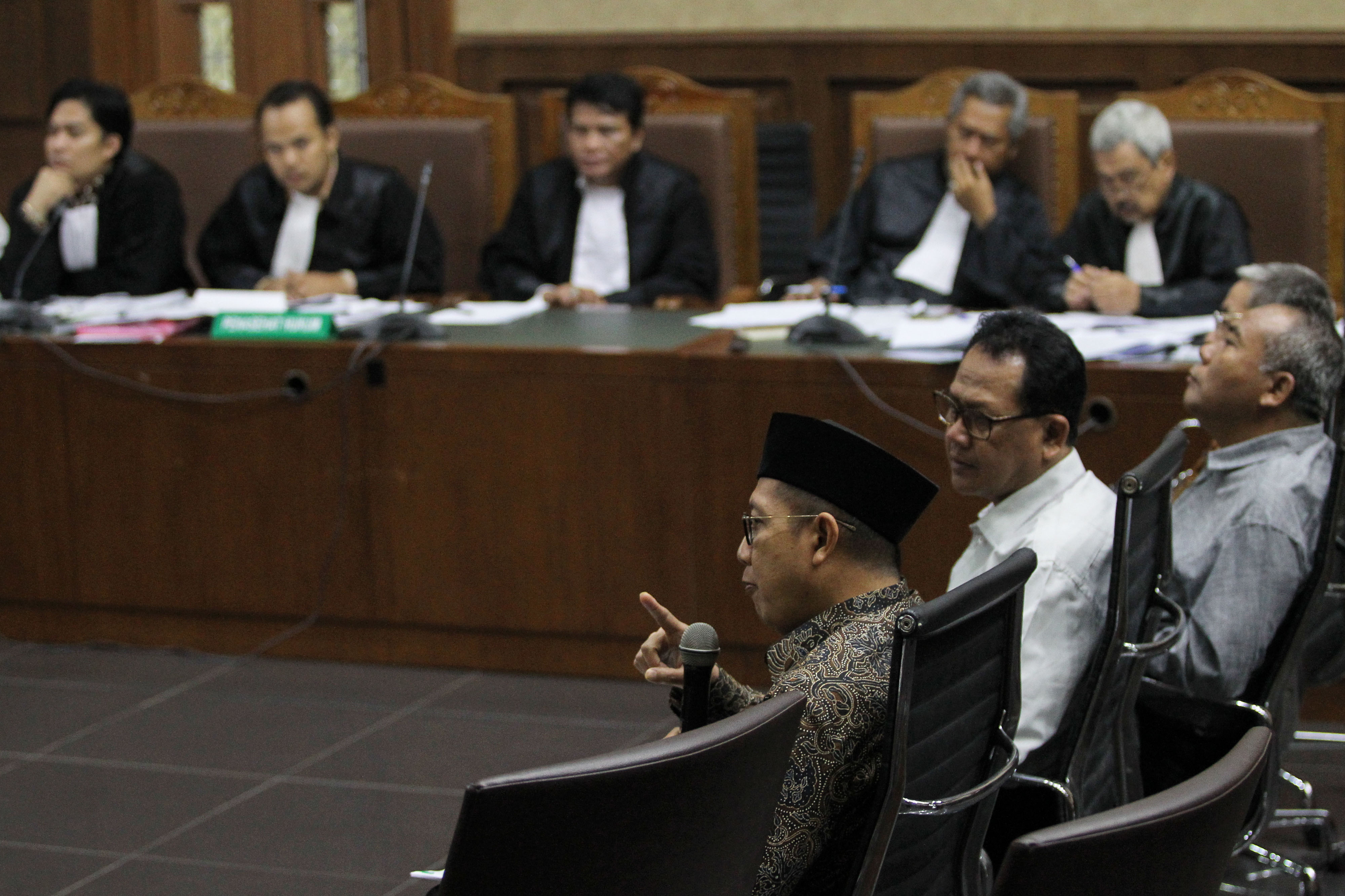 Menteri Agama Lukman hakim Saefuddin saat bersaksi di pengadilan tipikor