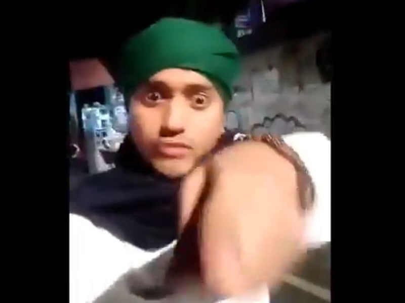 Pria bersorban hijau yang mengancam Presiden Joko Widodo.