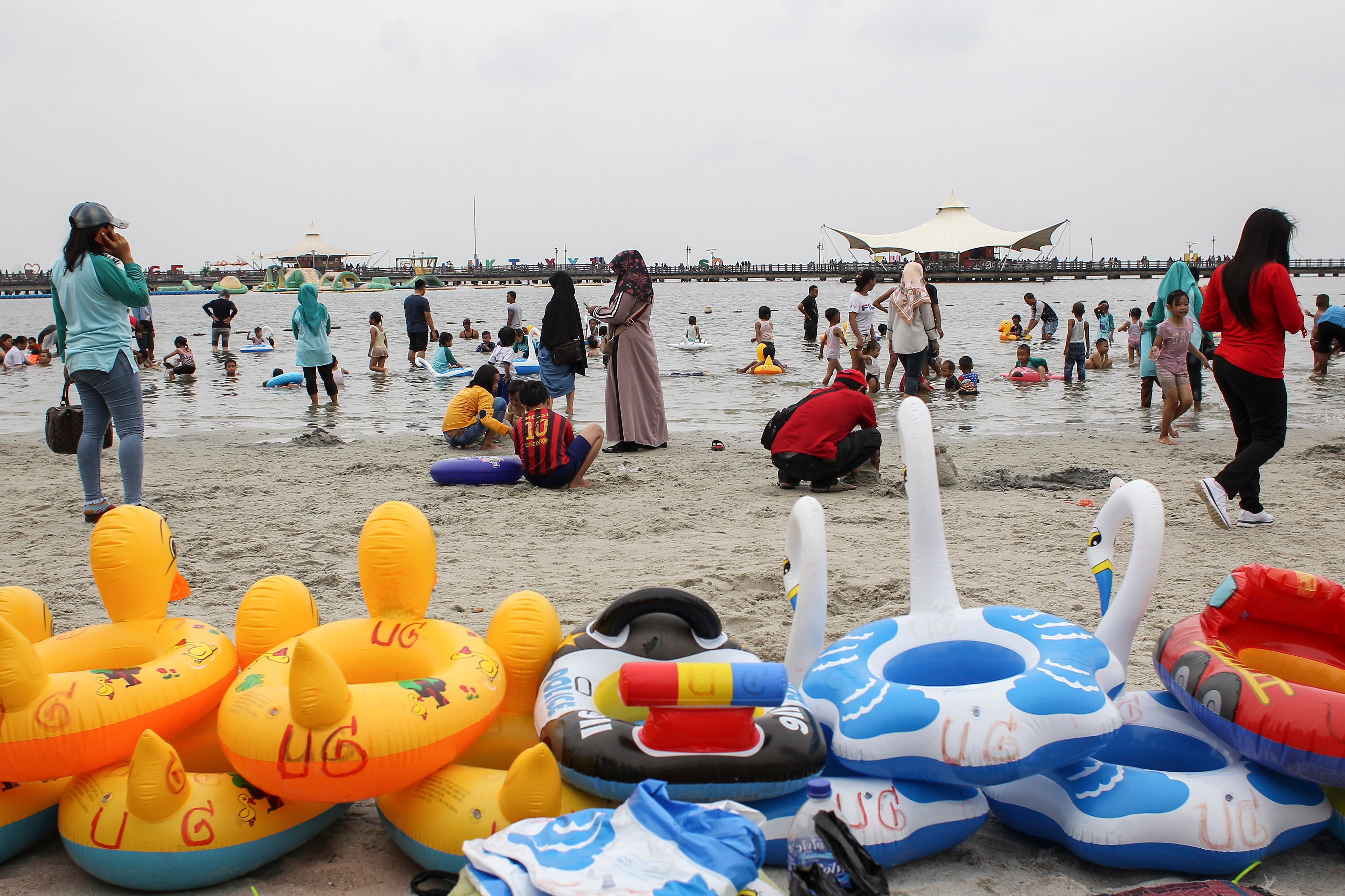 Pantai Karnaval Ancol, Jakarta