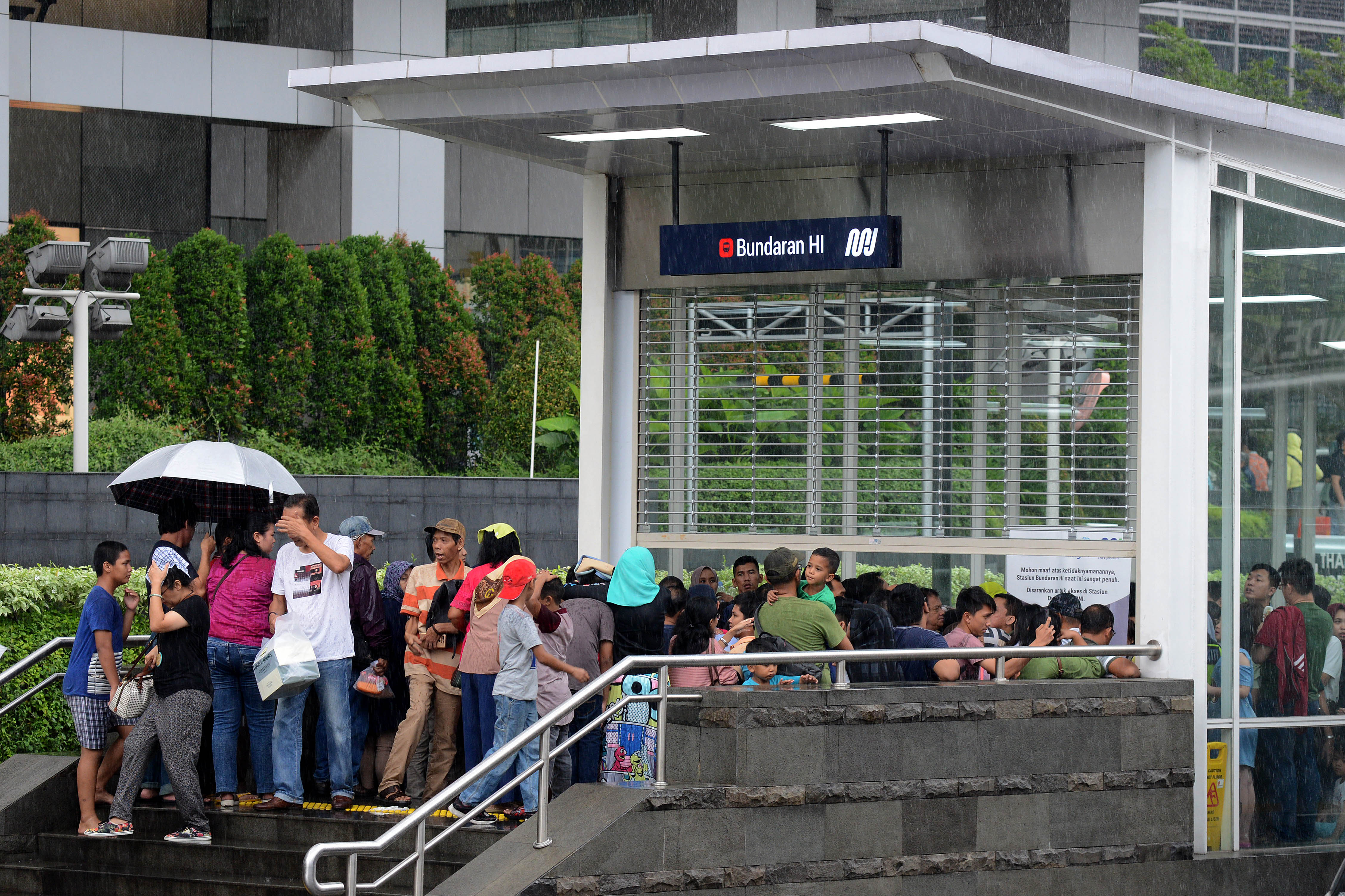 Kepadatandi salah satu stasiun MRT