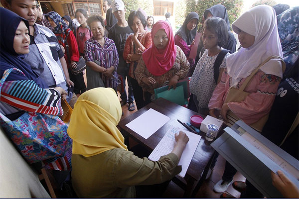 Suasana PPDB di salah satu sekolah di Depok,  