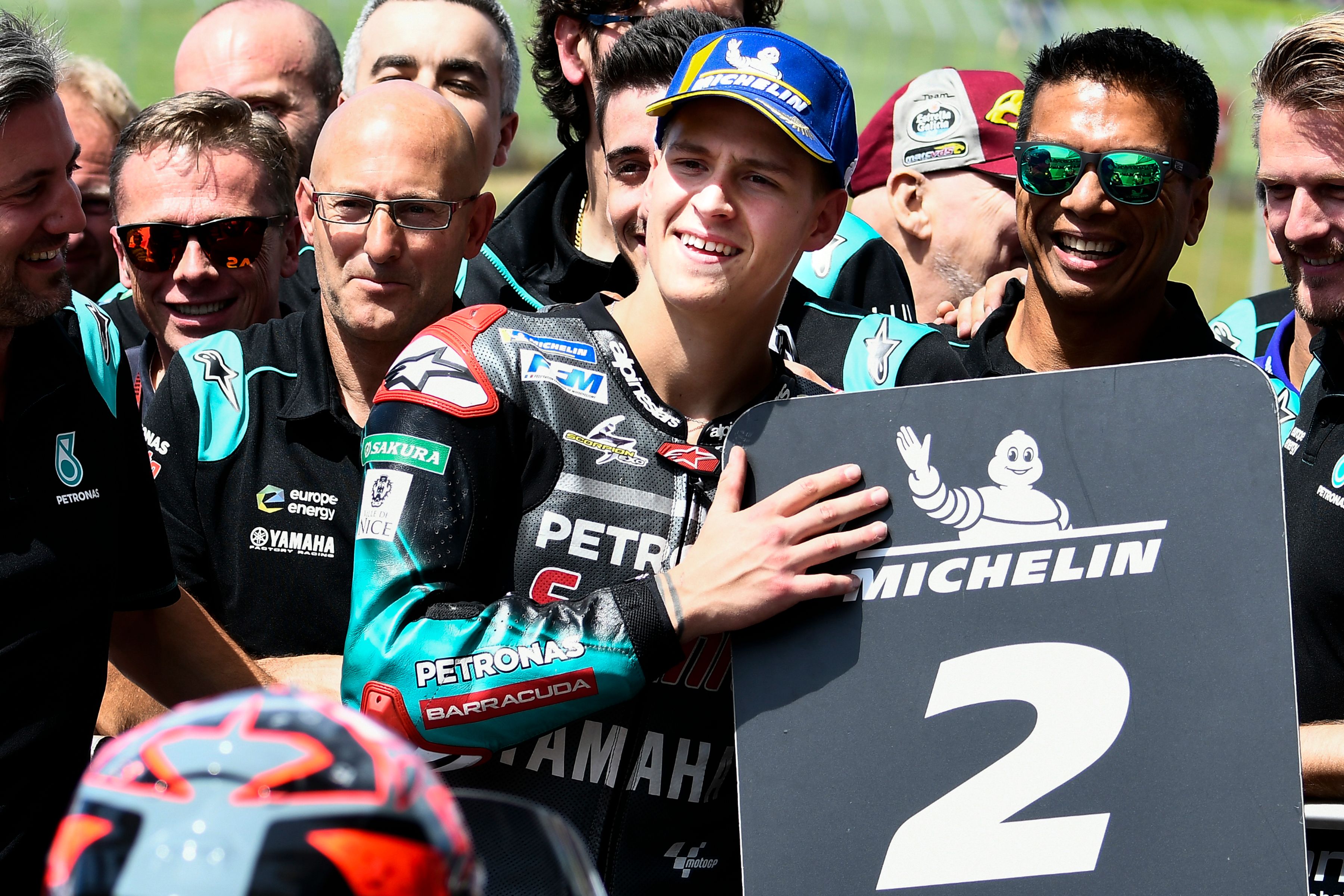 Pembalap Petronas Yamaha SRT Fabio Quartararo (tengah)