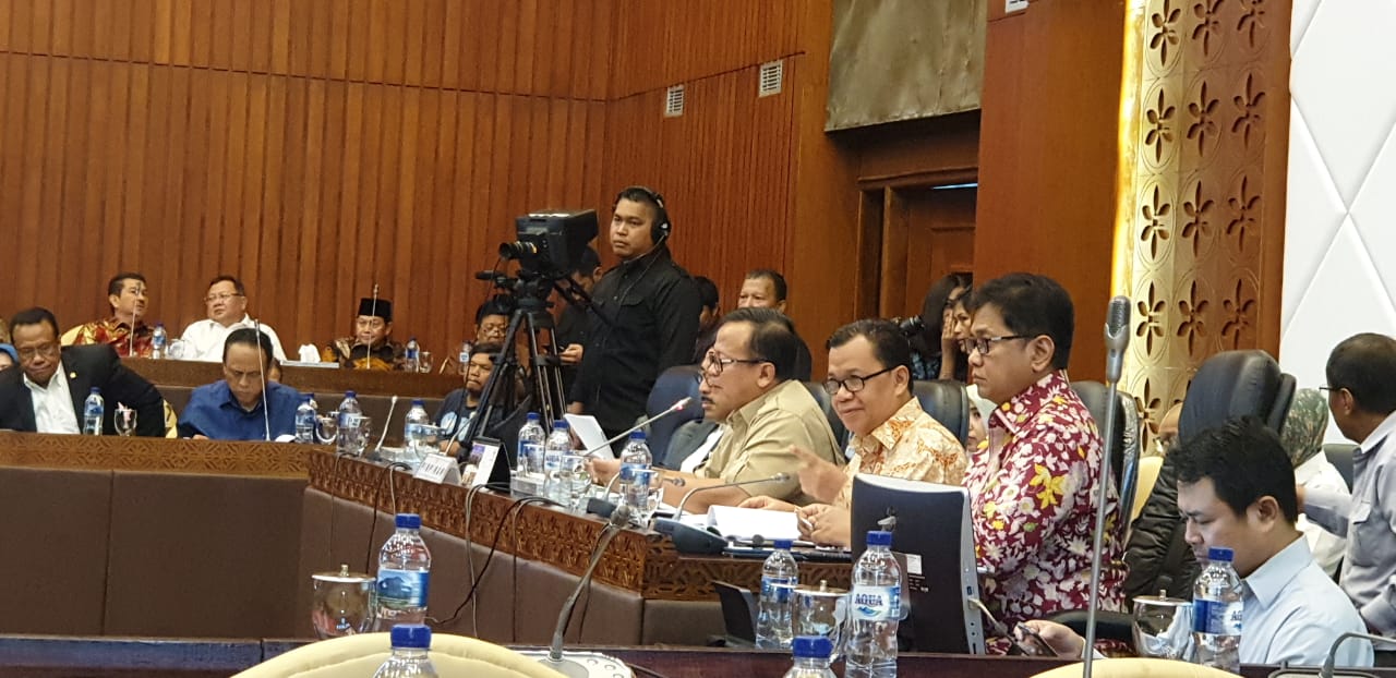 Rapat Kerja Komisi IV DPR RI dengan Menteri Pertanian (Mentan) Andi Amran Sulaiman 