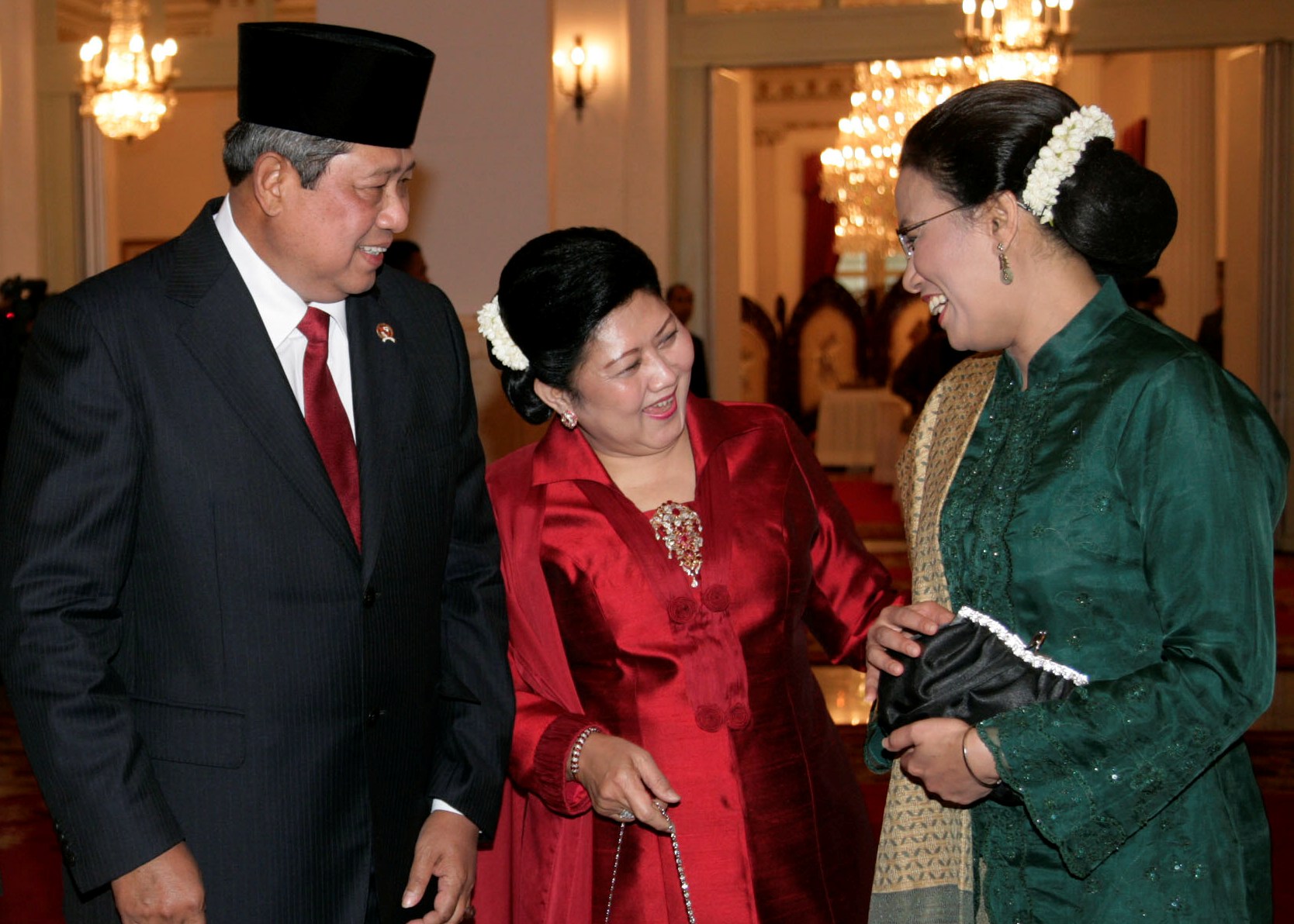 Keakraban ANi Yudhoyono dengan Sri Mulyani