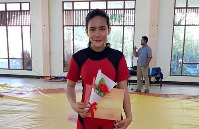 Atlet gulat Universitas Bina Sarana Informatika (UBSI) kampus Pontianak, Kalimantan Barat, Jamilah.
