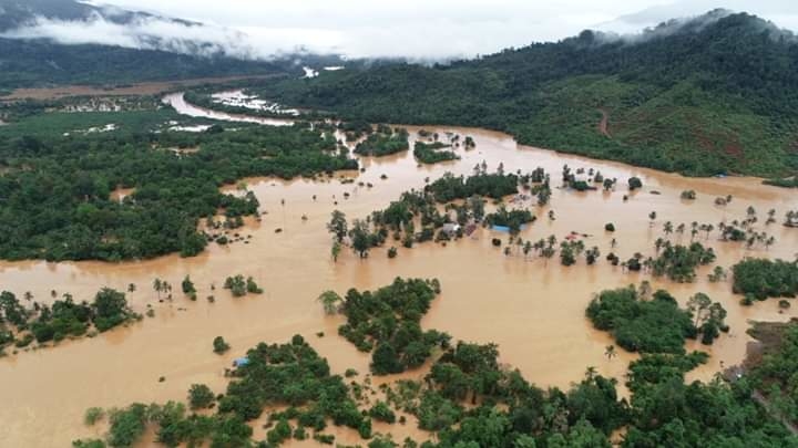  Akibat intensitas hujan tinggi menyebabkan Sungai Lasolo meluap dan menyebabkan banjir bandang, sementara pihak BPBD Kabupaten Konawe Utara