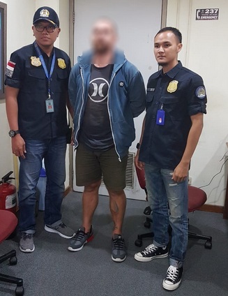 Sepekan Beraktifitas di Perbatasan Indonesia-Filipina, WN Rusia Diamankan oleh Petugas Imigrasi Tahuna.