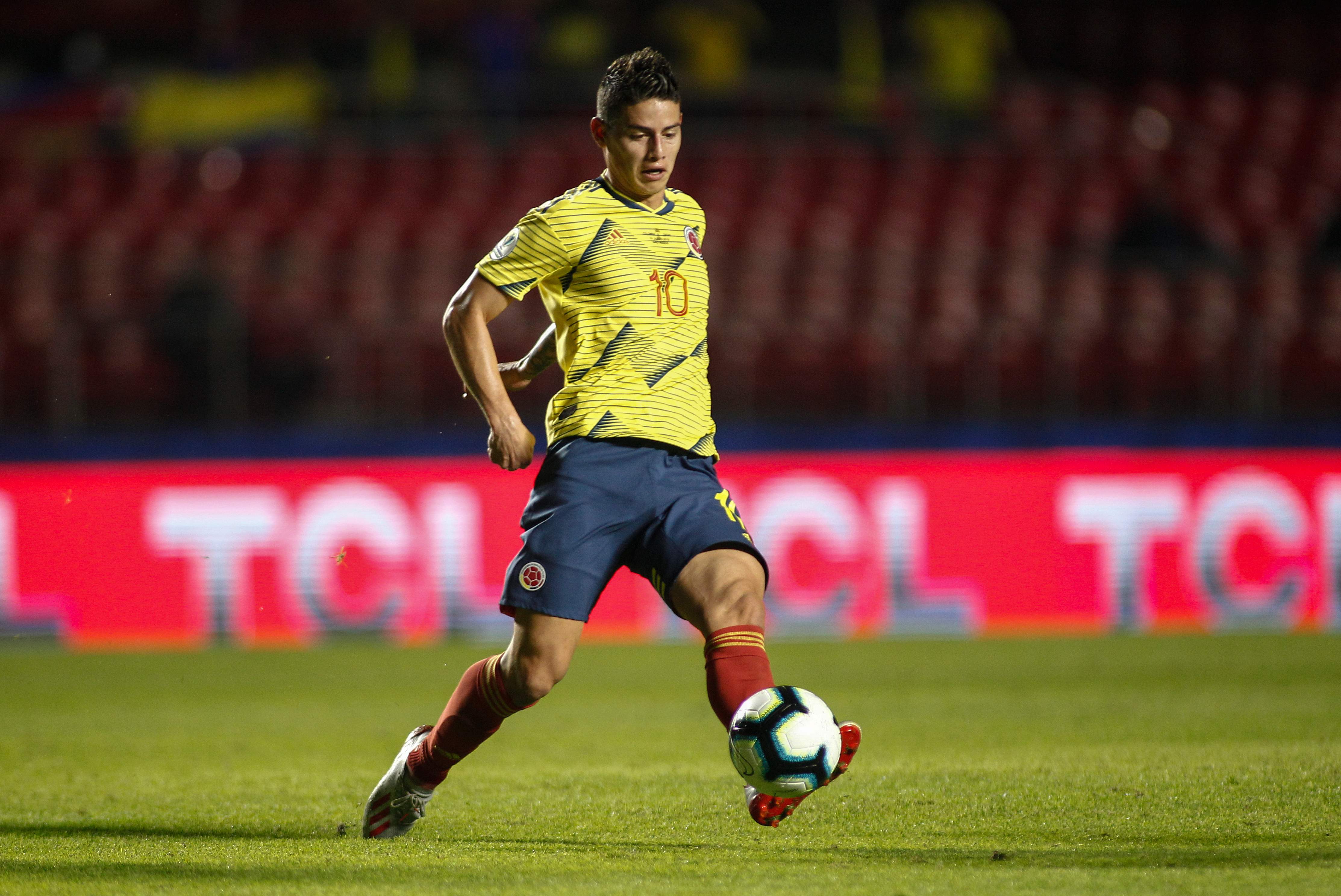   Gelandang Kolombia James Rodriguez 