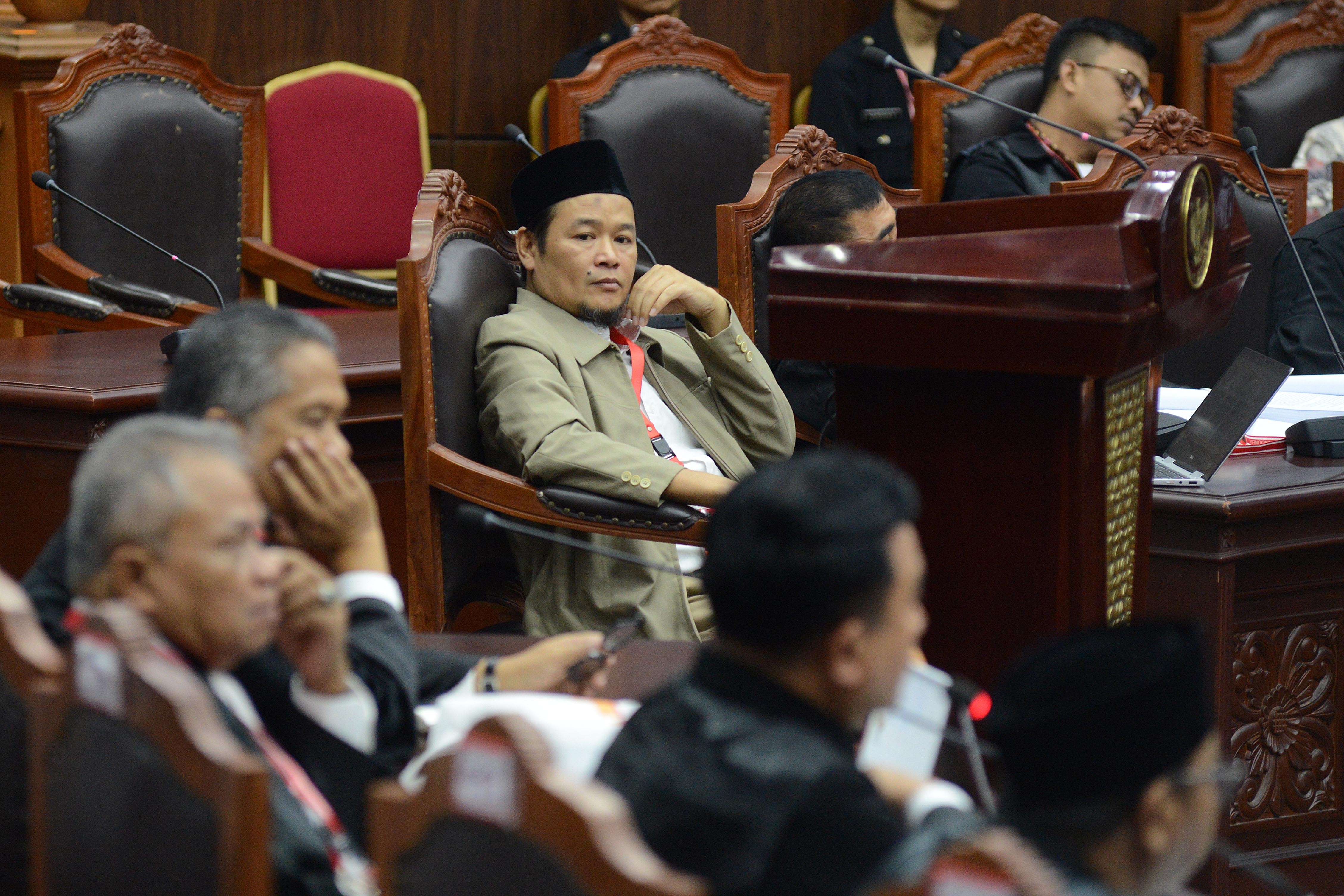  Saksi yang dihadirkan tim Prabowo-Sandiaga, Agus Maksum.